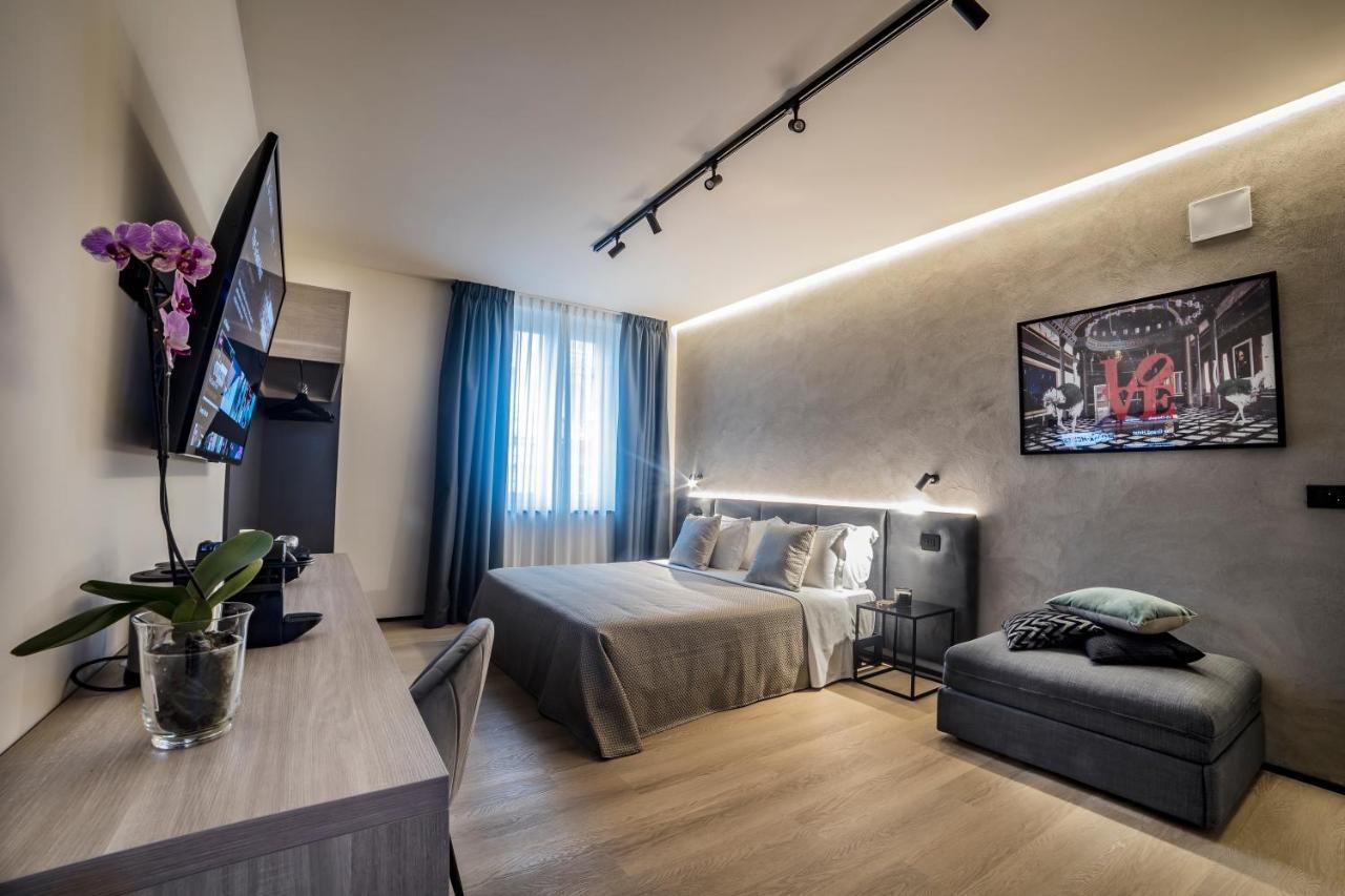 Corso 84 Luxury Suites เปสการา ภายนอก รูปภาพ